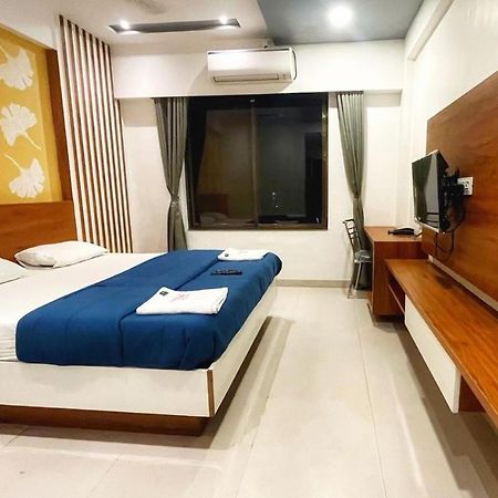 Tuljapur Hotel Ambai Executive מראה חיצוני תמונה