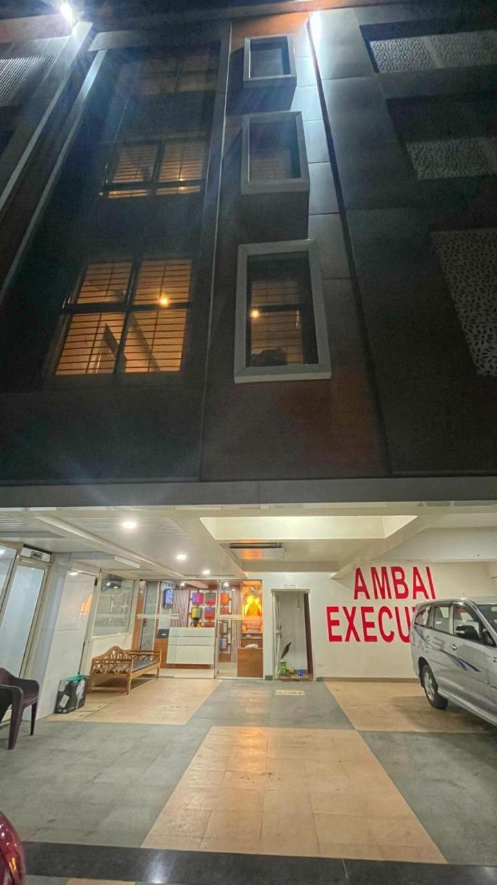 Tuljapur Hotel Ambai Executive מראה חיצוני תמונה