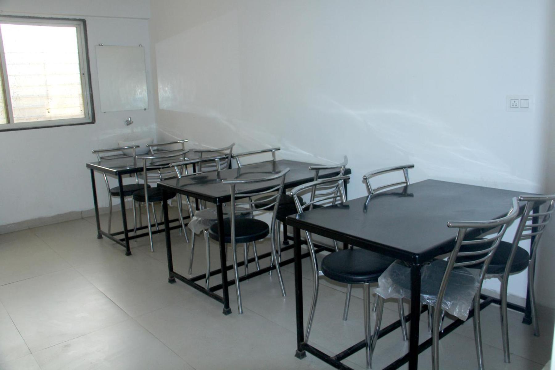 Tuljapur Hotel Ambai Executive מראה חיצוני תמונה