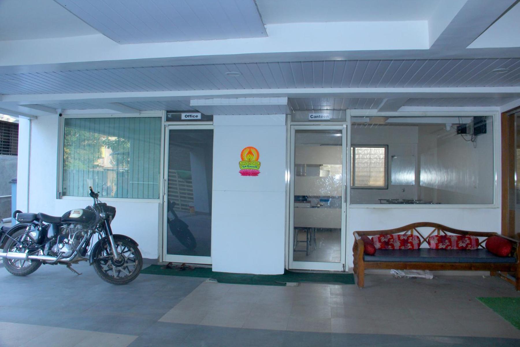 Tuljapur Hotel Ambai Executive מראה חיצוני תמונה