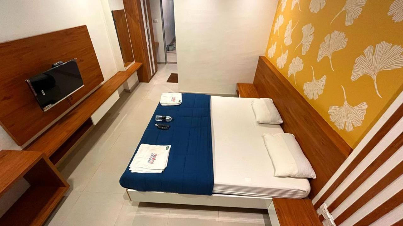 Tuljapur Hotel Ambai Executive מראה חיצוני תמונה